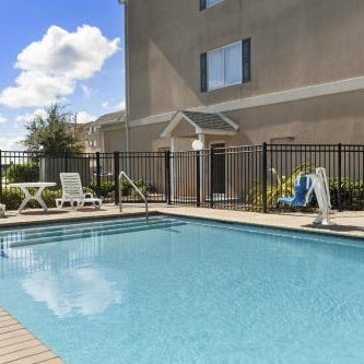 Country Inn & Suites by Radisson, Saraland, AL Thumbnail