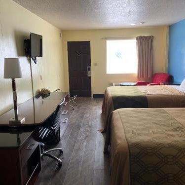 Western Inn South Thumbnail