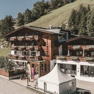 Hotel & Appartements Tiroler Buam