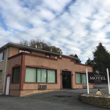 The Hamlet Inn at Warwick Thumbnail