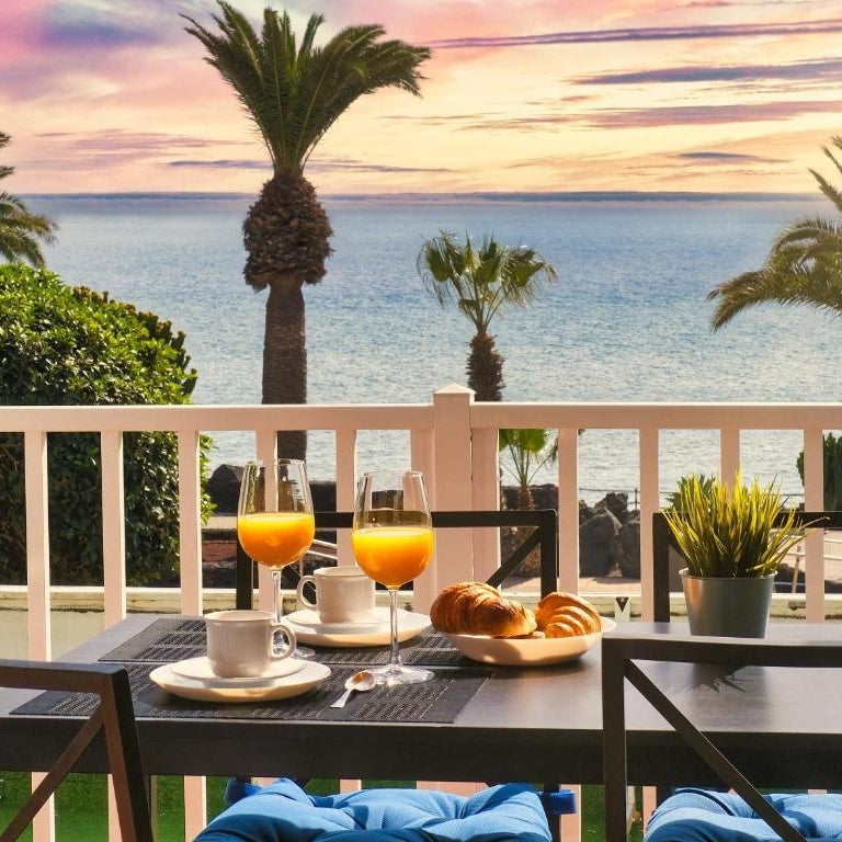 Casa Rame - Beachfront, Amazing Seaview and Air-Con By Lanzarote Vacation Homes