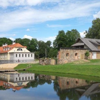 Private Manor Guest House & SPA Berkenes Muiza