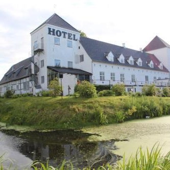 Vraa Slotshotel Thumbnail