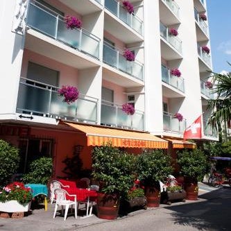 Hotel Dischma - FREE BUS AND TRAIN TICKET Thumbnail