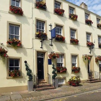 Georgian House Hotel