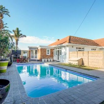 Emabaleni Guest House PTY LTD Thumbnail