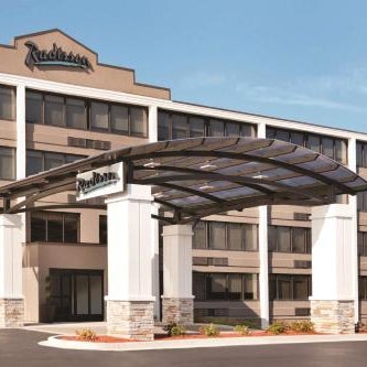Radisson Hotel Charlotte Airport Thumbnail