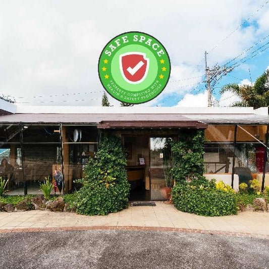 RedDoorz Plus The Ridge Tagaytay City - Vaccinated Staff Thumbnail