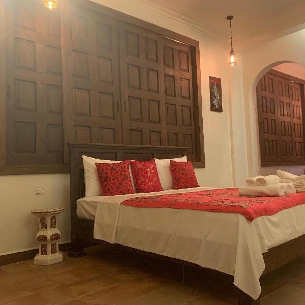 The J Break Boutique Thumbnail