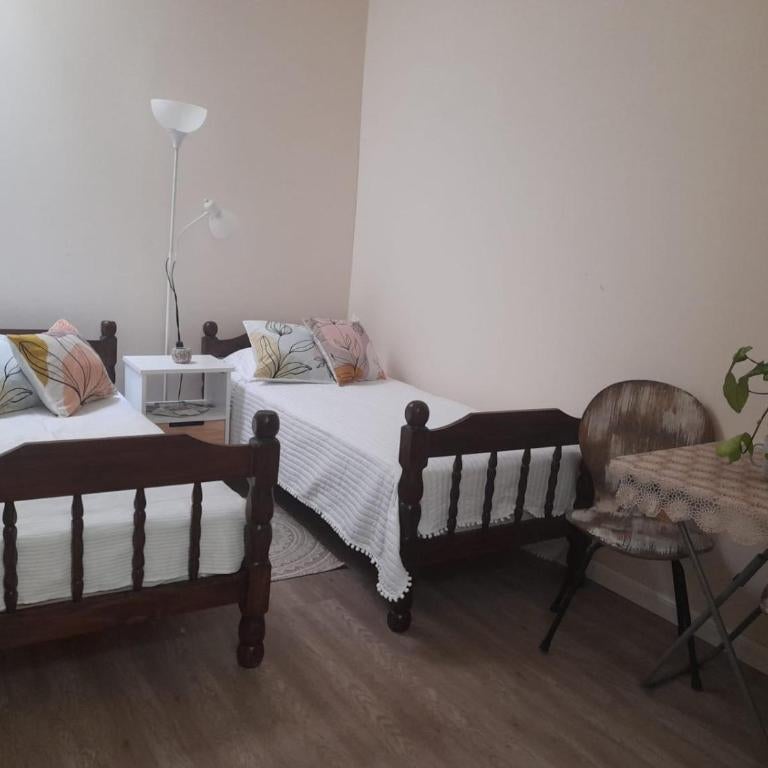 Habitación privada en apartamento cat friendly Thumbnail